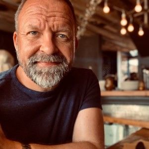 Meet your Posher, Holger